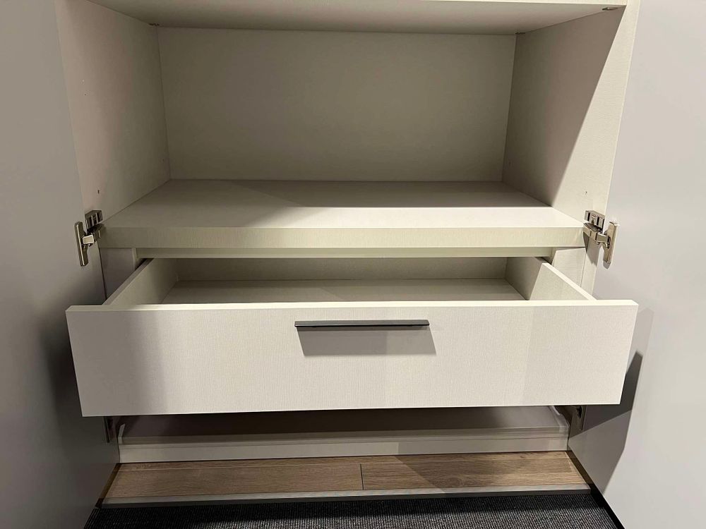 Draaideurkast UNIKA - Lichtgrijs NVM AL9905244