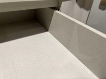 Draaideurkast UNIKA - Lichtgrijs NVM AL9905244