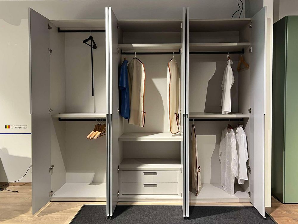 Draaideurkast UNIKA - Lichtgrijs NVM AL9905244