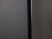 Zweefdeurkast met spiegel SAVENA - Zwart NLT-51-001-L1G79