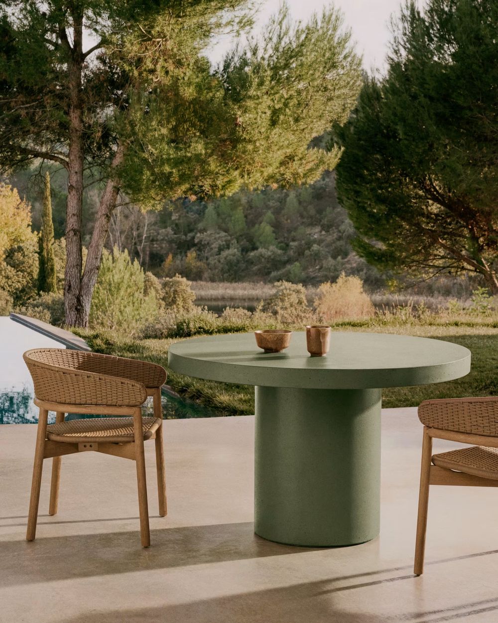 Tuintafel AIGUABLAVA - Groen cement KAV T00047PR19