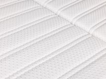 Bedkader incl. lattenbodem en matras EXPLORE - Bei VLD-104-000009-MS196