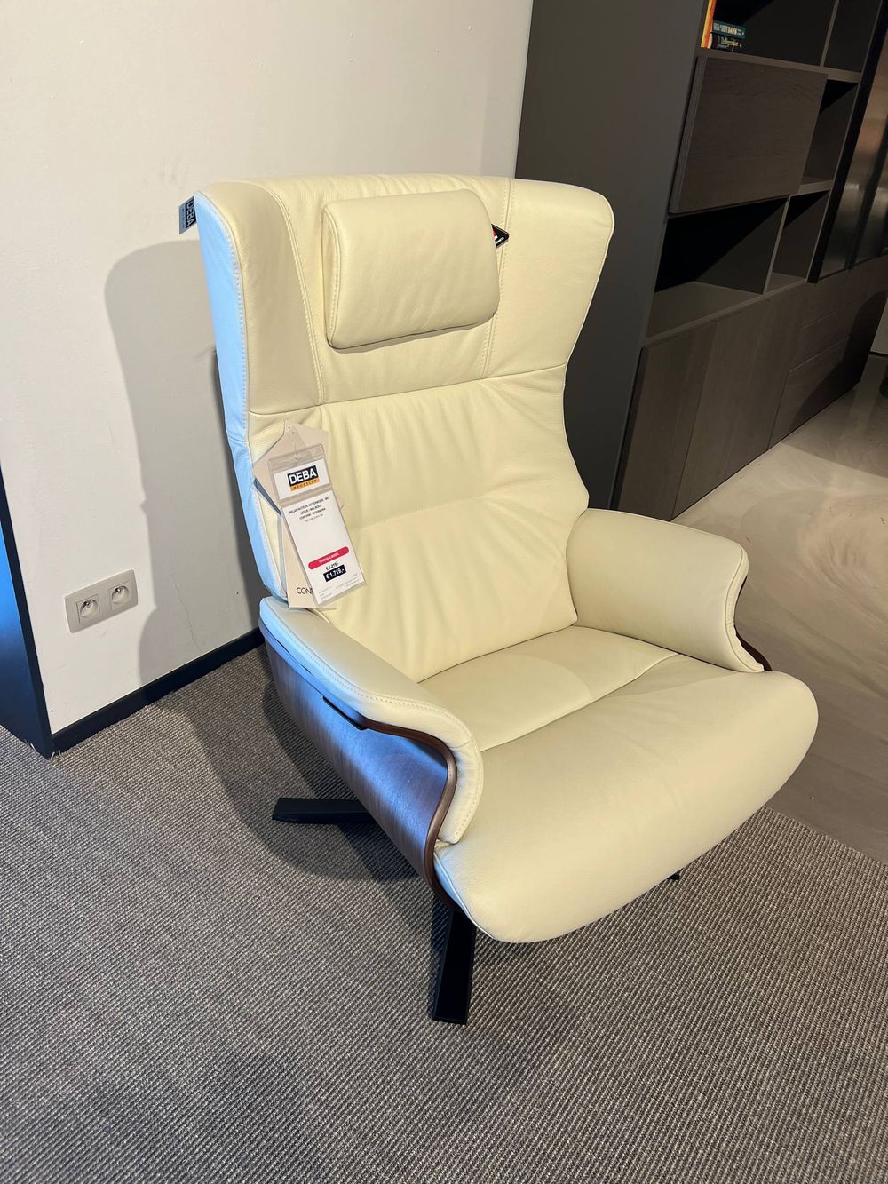 Relaxfauteuil AFTERWORK - Wit leder / Walnoot CFM AW RXF-WAB-FW-2