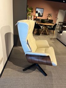 Relaxfauteuil AFTERWORK - Wit leder / Walnoot CFM AW RXF-WAB-FW-2