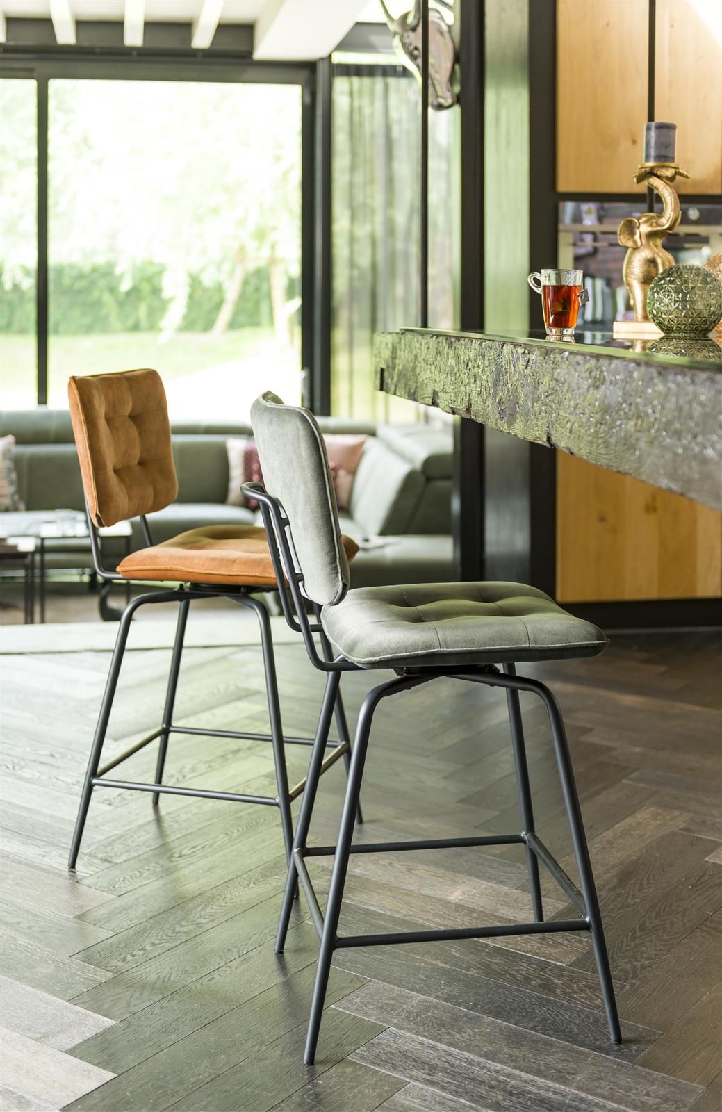 Draaibare barstoel MANOU - Burgundy red